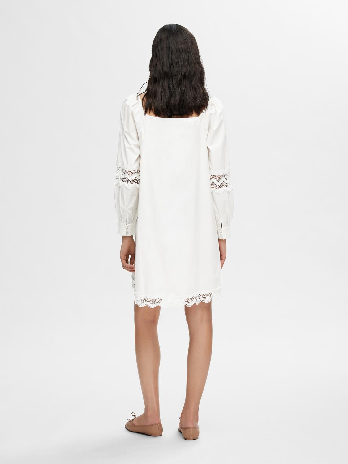 Alix Kjole - Hvit/ Snow White